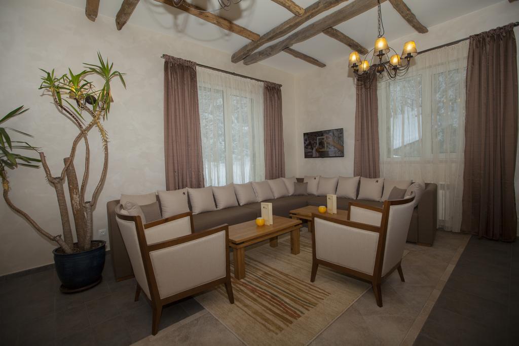 Family Hotel Saint George София Экстерьер фото
