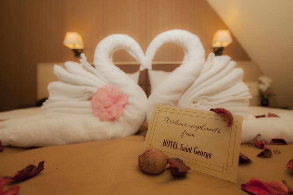 Family Hotel Saint George София Номер фото