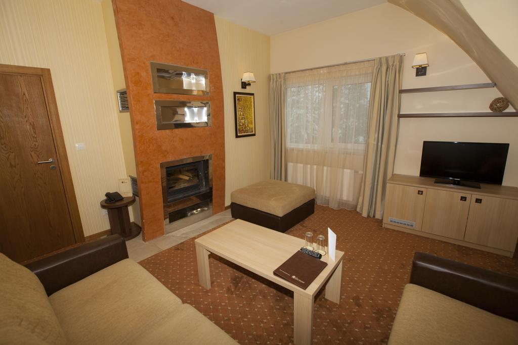 Family Hotel Saint George София Номер фото